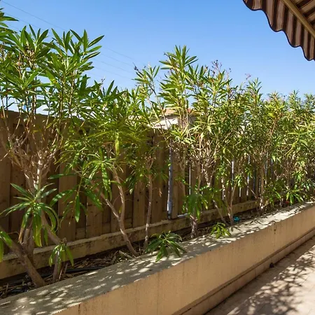 公寓 Bright 1-bedroom Appartement: Little Garde In Vieil